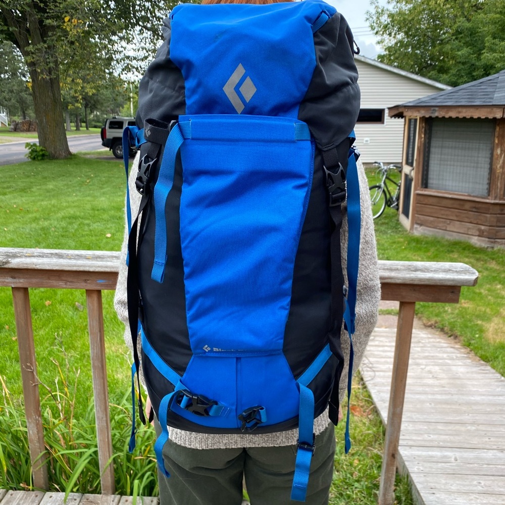 Black Diamond Mission 35